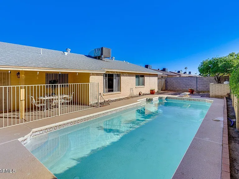 4933 W Larkspur Dr — Photo 29