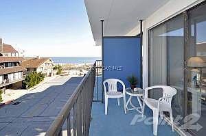 FINE BALCONY OCEAN VIEW