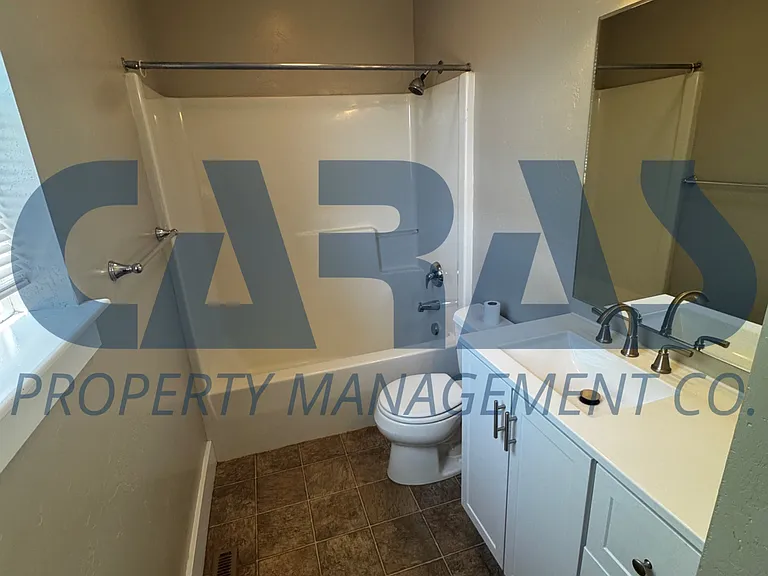 128 Snowberry St — Photo 19