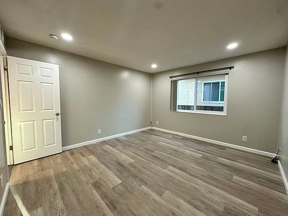 4th image of 1978 Bellomy St #F