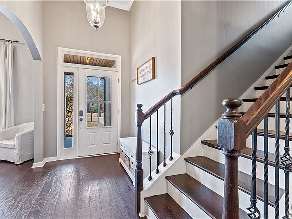4th image of 11706 Belle Meade Cir
