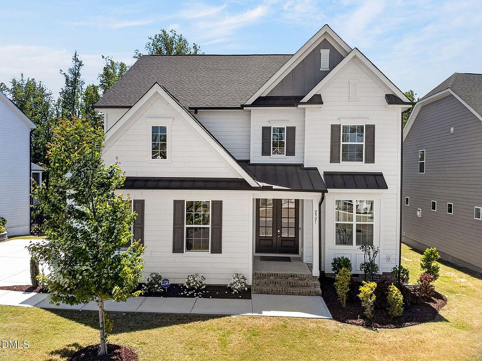 1st image of 2921 Macintosh Woods Dr