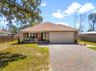 340 Palmetto Ave, Freeport, FL 32439