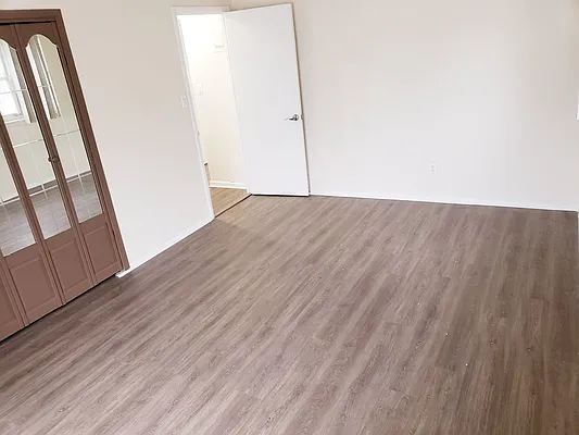 Rented by Metro Garden Realty NYC | media 28