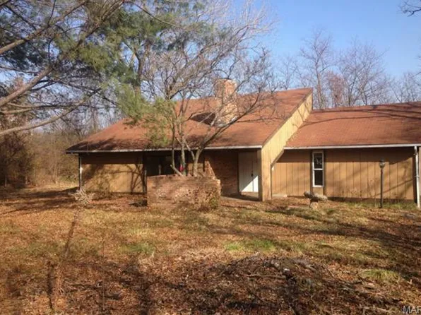 13232 East Ln, Saint Louis, MO 63128