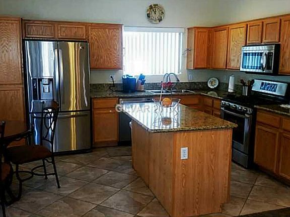 4th image of 7668 Borealis St