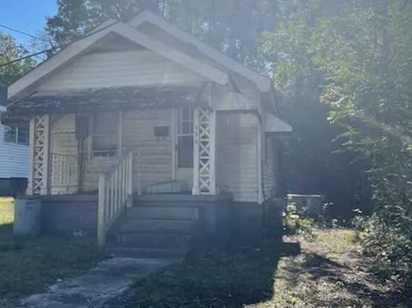 623 W Church Street, Williamston, NC 27892