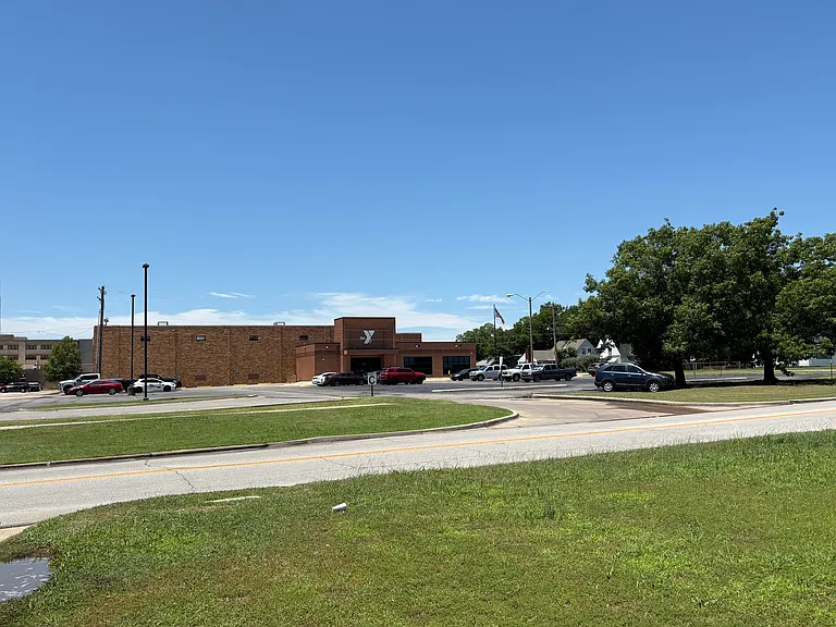 1416 Chickasaw Blvd — Photo 9