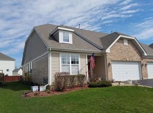 8207 Woodview Ave, Joliet, IL 60431