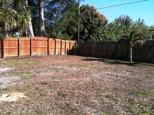 4th image of 1480 NE 54th St