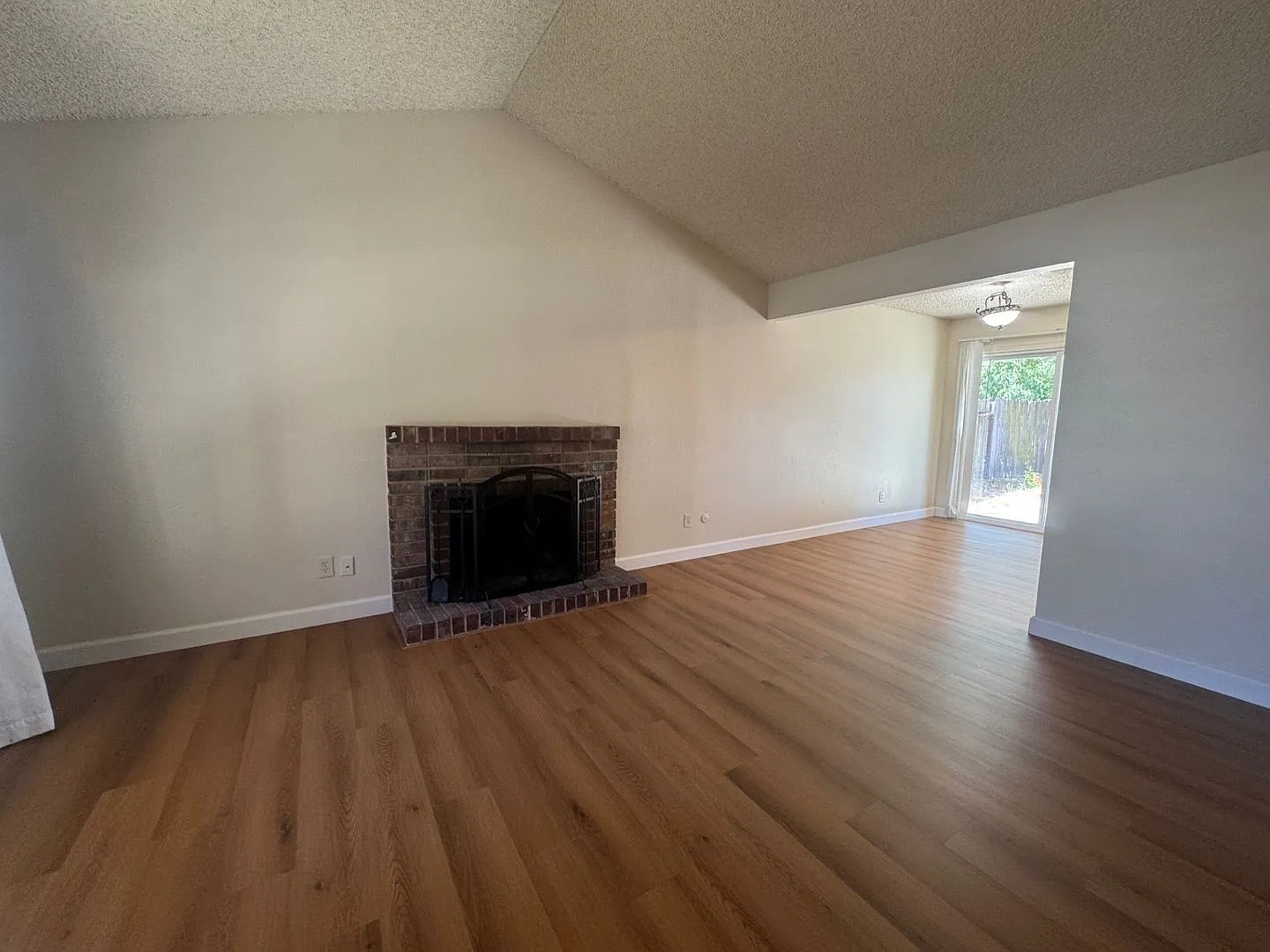 Recently Remodeled Four Bedroom Rosemont Home with Large Backyard! — Photo 4