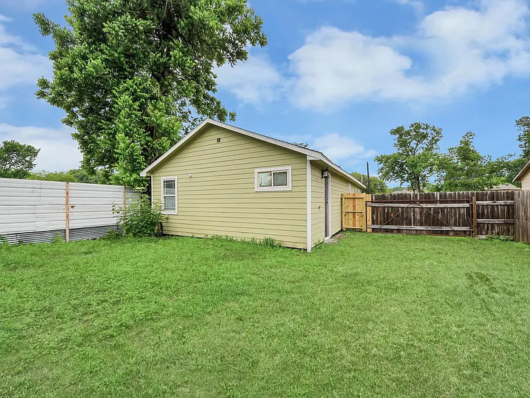 6613 Morrow St — Photo 29