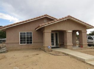 16461 Cajon St, Hesperia, CA 92345