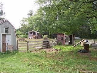 2nd image of 14767 Broadway Rd