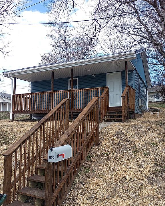 1st image of 1100 4th St