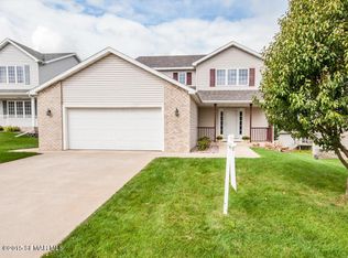2853 Tomah Pl NW, Rochester, MN 55901