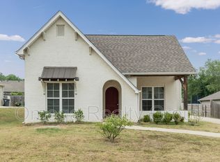903 Valley Cir, Leeds, AL 35094
