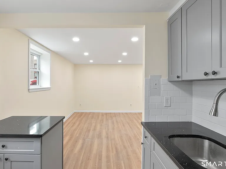 78 Dora St #1-C — Photo 5