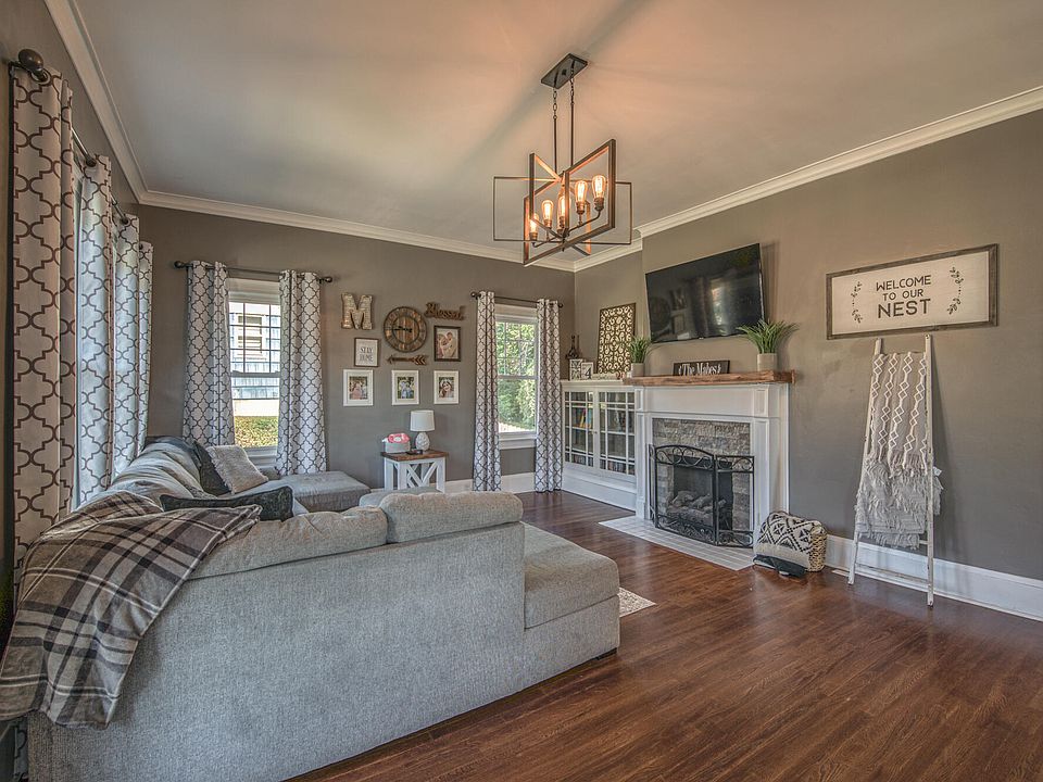 801 Park St, Bristol, VA 24201 Zillow