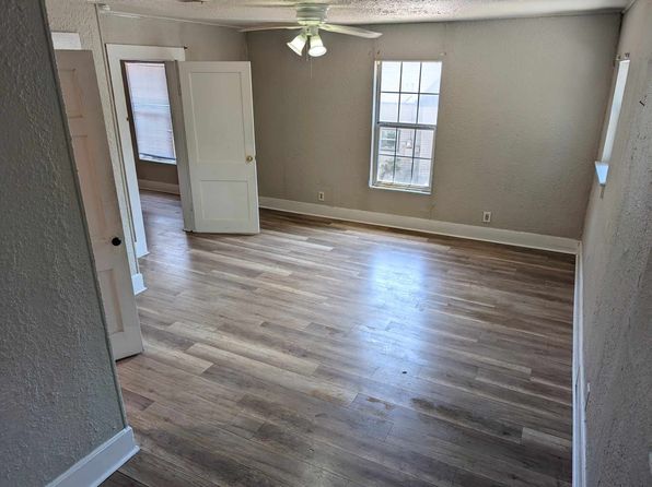 904 N Sherman St APT B