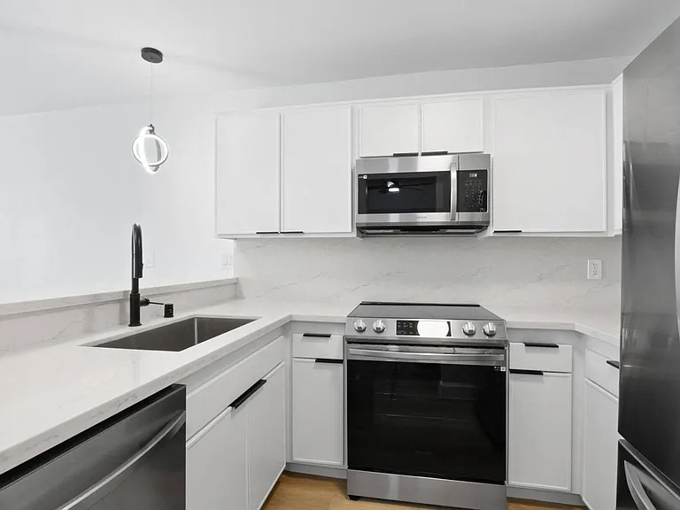 801 2nd Street — Photo 22