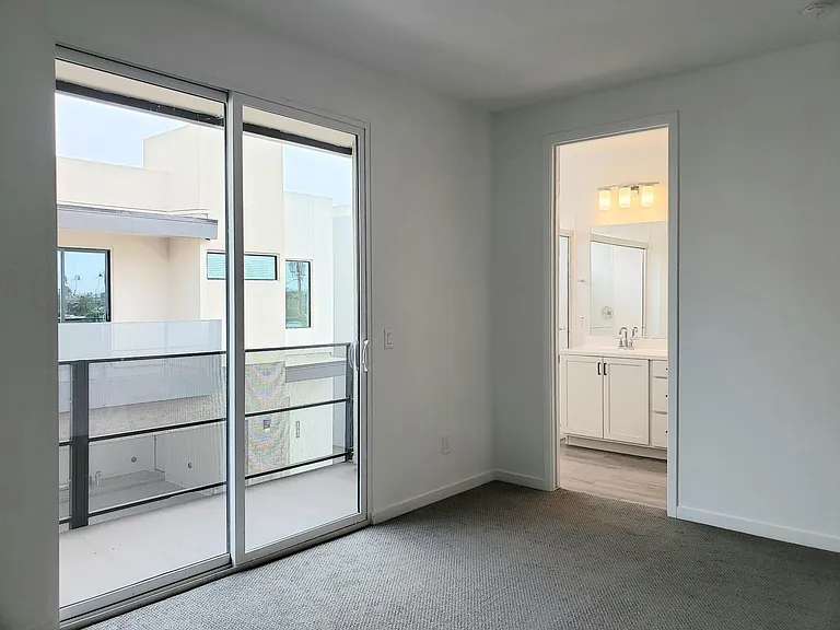 901 S Smith Rd #1053 — Photo 15