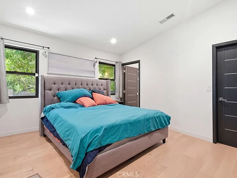 17713 Bullock St — Photo 22