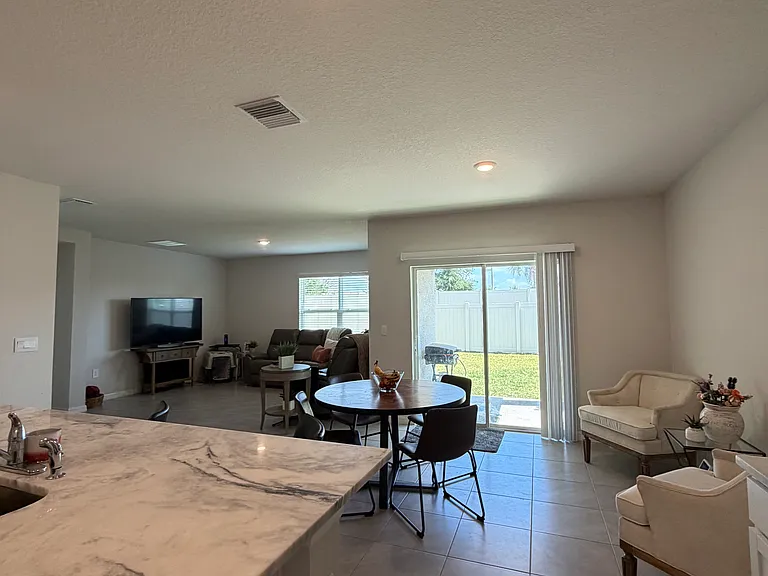 18003 Canopy Pl — Photo 28