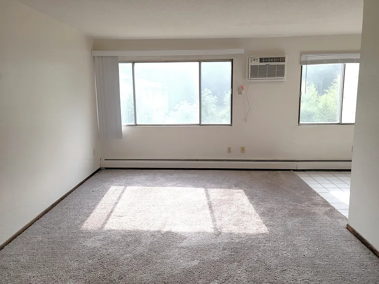 539 S Wasson Ln #204 — Photo 3