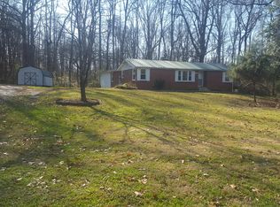 150 Yarnell Rd, Clinton, TN 37716