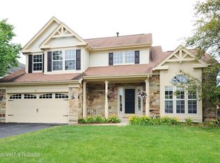97 Newberry Ct, Aurora, IL