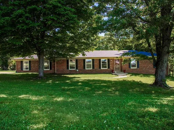 948 Dry Ridge Rd, Versailles, KY 40383