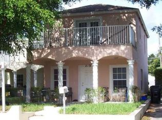 219 Akron Rd, Lake Worth, FL 33467