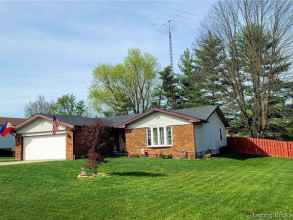 4th image of 303 Golf Ridge Lane