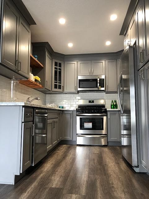 1st image of 3311 Riverton Way