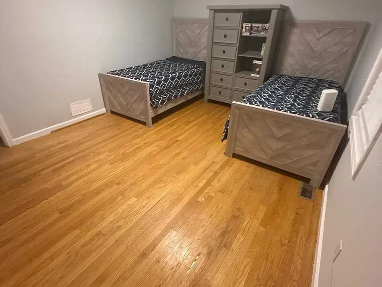227 Stonybrook Rd — Photo 4
