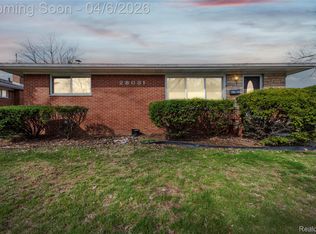 28031 Lorraine Ave, Warren, MI