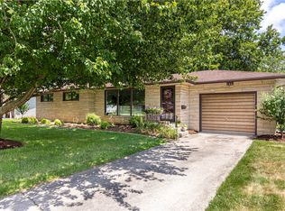 706 N Cardinal St, Effingham, IL 62401