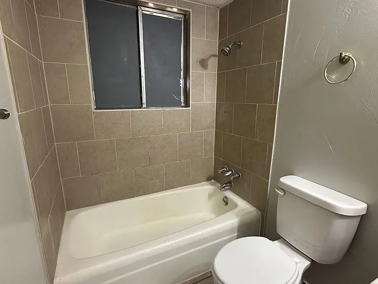 3904 Overland Dr — Photo 23