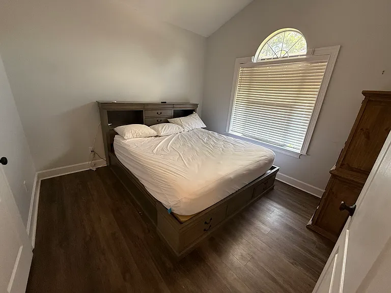 100 Summercreek Cv — Photo 5