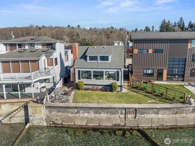 2404 Day Island Boulevard W, University Place, WA, 98466