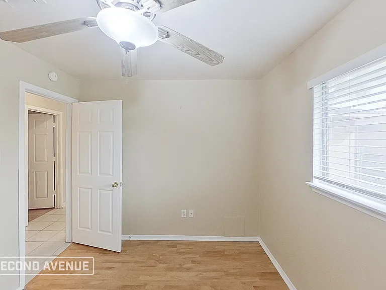 1835 Wren Dr — Photo 7