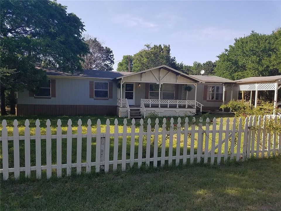 1st image of 1004 Pease River Dr
