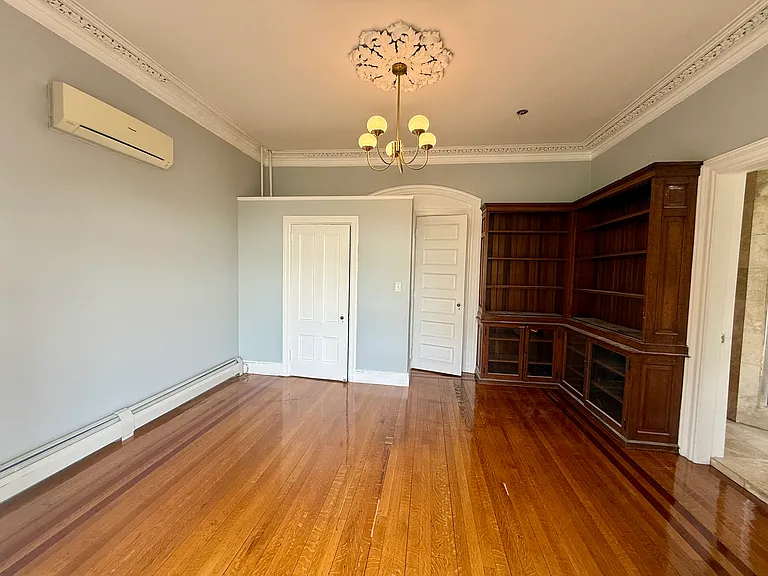 296 Benefit St #1R — Photo 4