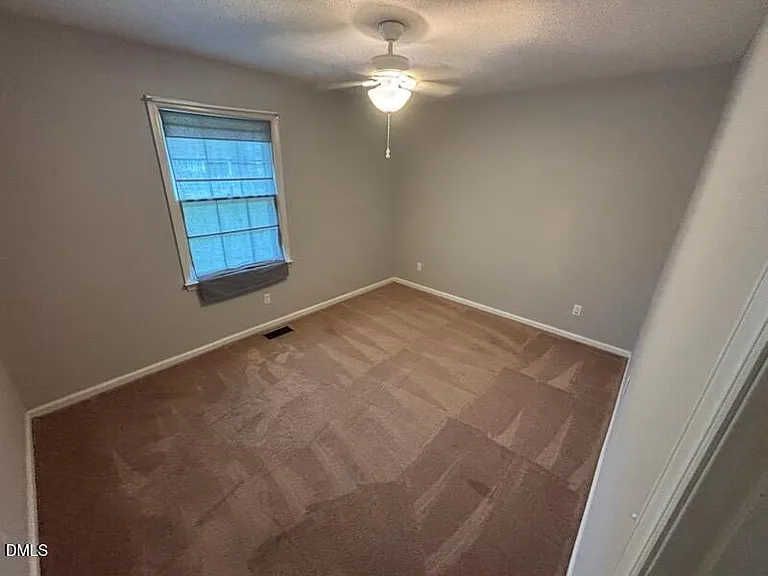 325 Wendell Falls Pkwy — Photo 10