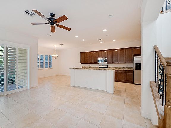 5th image of 4667 Cadiz Circle