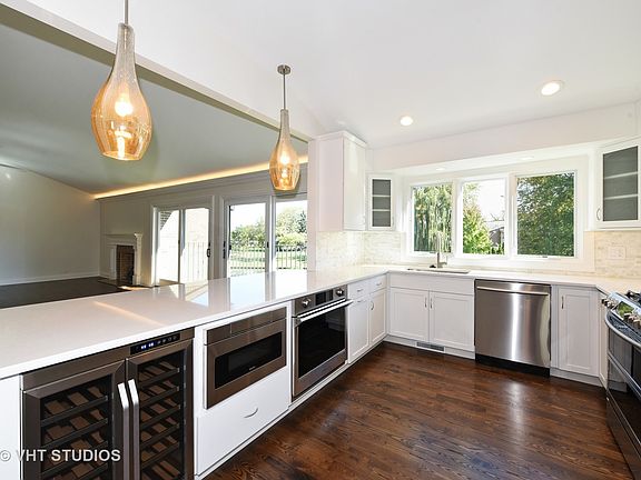 5th image of 93 Briarwood Cir