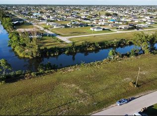 209 NW 19th Ter, Cape Coral, FL 33993