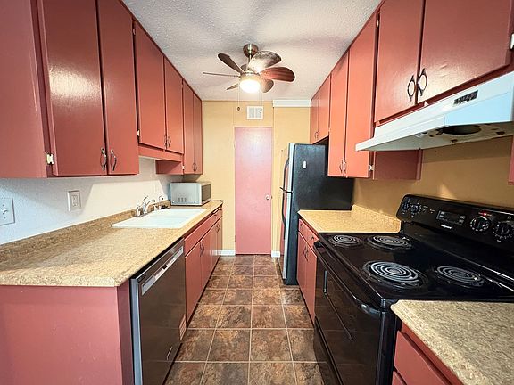 3rd image of 4865 Collwood Blvd Unit B
