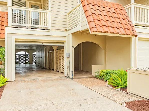 19 Dana Dr #H, Galveston, TX 77554